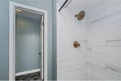 551 Georgetowne Vlg, White Township, PA 15701 - Photo 21