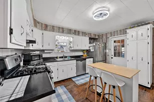 704 Center Ln, Linesville Boro, PA 16238 - Photo 7