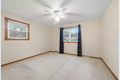 726 Rodney St, Moon/Crescent Twp, PA 15046 - Photo 17