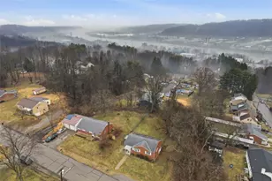 726 Rodney St, Moon/Crescent Twp, PA 15046 - Photo 29