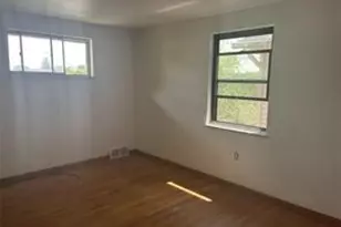 218 Bronx Ave, Pittsburgh, PA 15229 - Photo 13