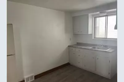 218 Bronx Ave #1, Pittsburgh, PA 15229 - Photo 9