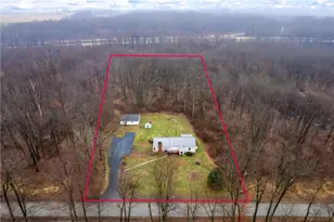 114 Hall Rd, Findley Township, PA 16137 - Photo 11