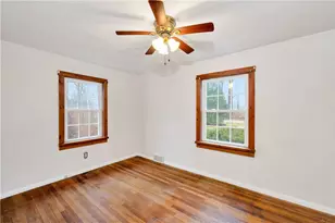 114 Hall Rd, Findley Township, PA 16137 - Photo 25