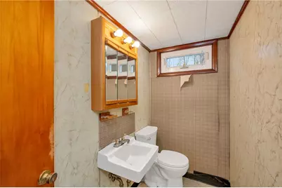 114 Hall Rd, Findley Township, PA 16137 - Photo 33