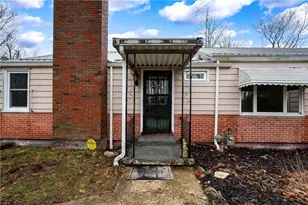 114 Hall Rd, Findley Township, PA 16137 - Photo 13