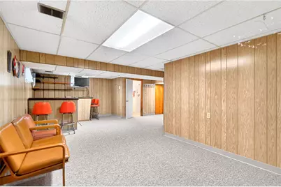 5156 Ridge Dr, Pittsburgh, PA 15236 - Photo 29