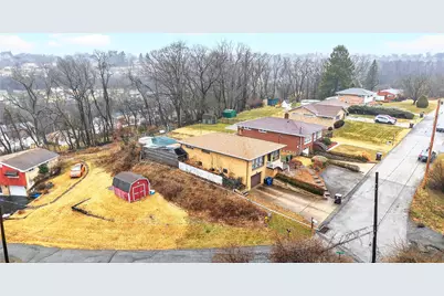 5156 Ridge Dr, Pittsburgh, PA 15236 - Photo 39