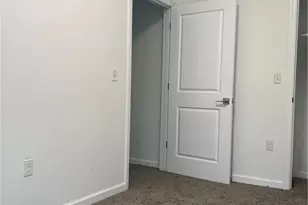 5313 Rosetta, Pittsburgh, PA 15224 - Photo 9