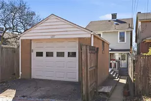 1227 Trevanion Ave, Pittsburgh, PA 15218 - Photo 29