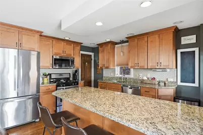 1227 Trevanion Ave, Pittsburgh, PA 15218 - Photo 9