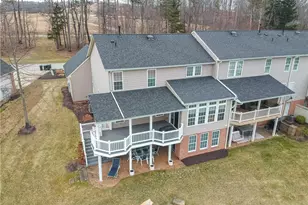 3020 Shoreline Ln, Mount Pleasant, PA 15057 - Photo 3