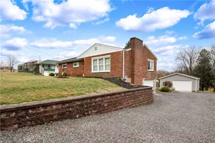 126 Lawrence Ave, Twp of But NW, PA 16001 - Photo 3