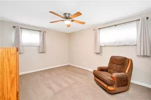 126 Lawrence Ave, Twp of But NW, PA 16001 - Photo 15