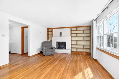 1610 Hill St, White Oak, PA 15131 - Photo 5