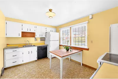 1610 Hill St, White Oak, PA 15131 - Photo 11