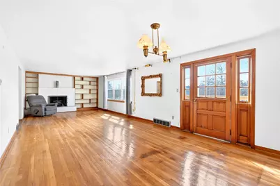 1610 Hill St, White Oak, PA 15131 - Photo 9