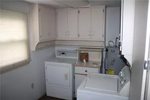 110 Markle Rd, Allegheny Township, PA 15613 - Photo 13