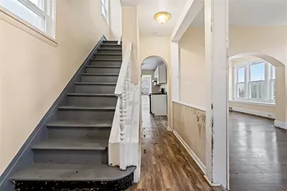 2119 Saranac Ave, Pittsburgh, PA 15216 - Photo 3