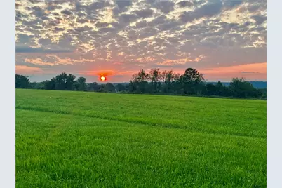 785 Cameron Rd, Hickory Township, PA 16101 - Photo 5