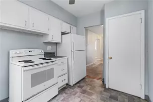 2218 Starkamp St, Pittsburgh, PA 15226 - Photo 13