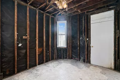 1600 Alverado Ave, Beechview, PA 15216 - Photo 11