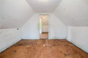 1600 Alverado Ave, Beechview, PA 15216 - Photo 21