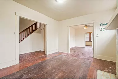 302 Platt Ave, Beechview, PA 15216 - Photo 9