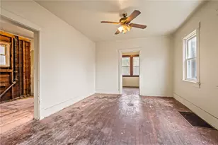 302 Platt Ave, Beechview, PA 15216 - Photo 7