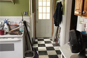 614 Howard St, Brownsville, PA 15417 - Photo 3