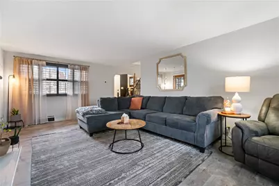 230 W Schwab Avenue, Munhall, PA 15120 - Photo 5