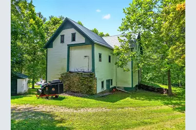 280 Vaneal Rd, South Franklin, PA 15301 - Photo 7