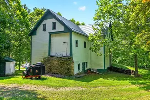 280 Vaneal Rd, South Franklin, PA 15301 - Photo 7