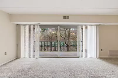 2160 Greentree Rd. #405W, Scott Township, PA 15220 - Photo 13