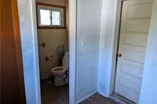 495 Broad St, Washington, PA 15301 - Photo 5