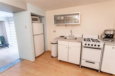 6542 Dalzell Pl, Pittsburgh, PA 15217 - Photo 35