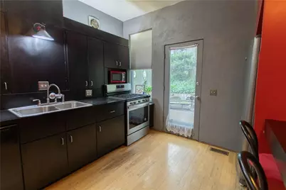 6542 Dalzell Pl, Pittsburgh, PA 15217 - Photo 13