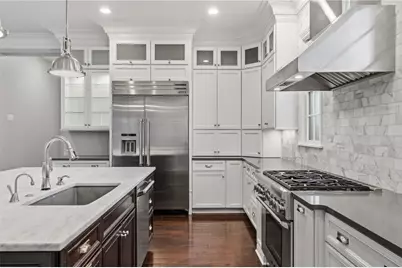 1637 Parkview Boulevard, Pittsburgh, PA 15217 - Photo 19