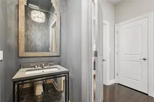 1637 Parkview Blvd, Pittsburgh, PA 15217 - Photo 11