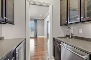 1637 Parkview Blvd, Pittsburgh, PA 15217 - Photo 9