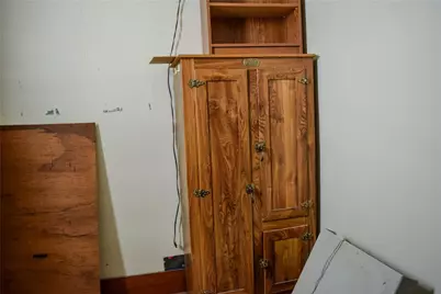 908 Liberty St, Stowe Township, PA 15136 - Photo 13