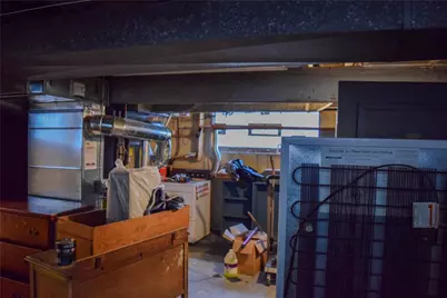 908 Liberty St, Stowe Township, PA 15136 - Photo 9