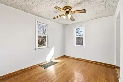 2066 Spring Valley Rd, Scott Township, PA 15243 - Photo 11