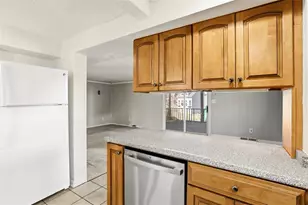 2066 Spring Valley Rd, Scott Township, PA 15243 - Photo 15