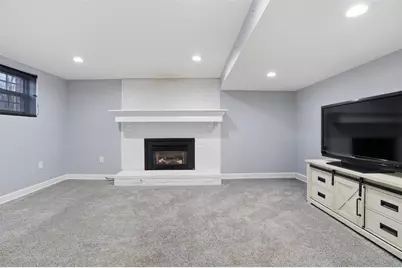 103 Treeview Dr, Moon/Crescent Twp, PA 15108 - Photo 35