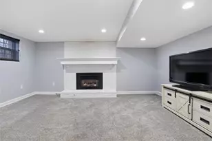 103 Treeview Dr, Moon/Crescent Twp, PA 15108 - Photo 35