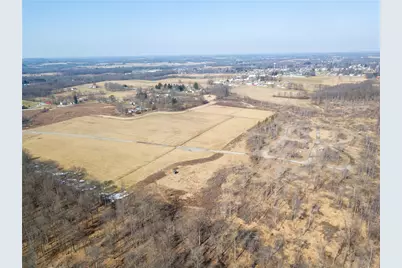 365 Saxonburg Blvd, Clinton Township, PA 16056 - Photo 13