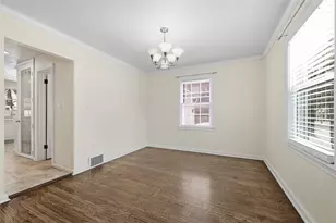 132 E Englewood Ave, New Castle, PA 16105 - Photo 11