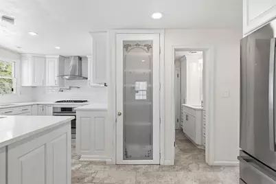 132 E Englewood Ave, New Castle, PA 16105 - Photo 17