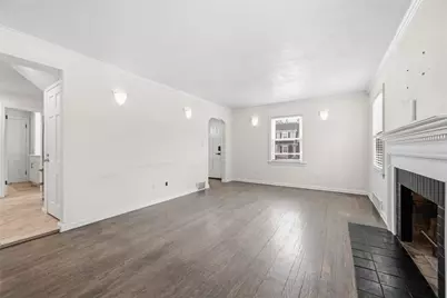 132 E Englewood Ave, New Castle, PA 16105 - Photo 5